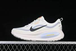 Picture of Nike Vomero 18 _SKUfw21872967479009982fw